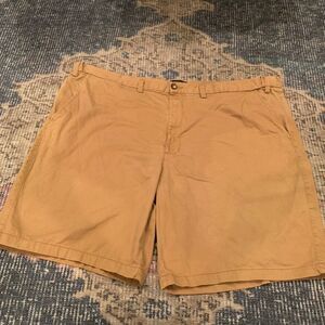 St John's Bay Big Men's light brown caramel flat front chinos pockets shorts 50